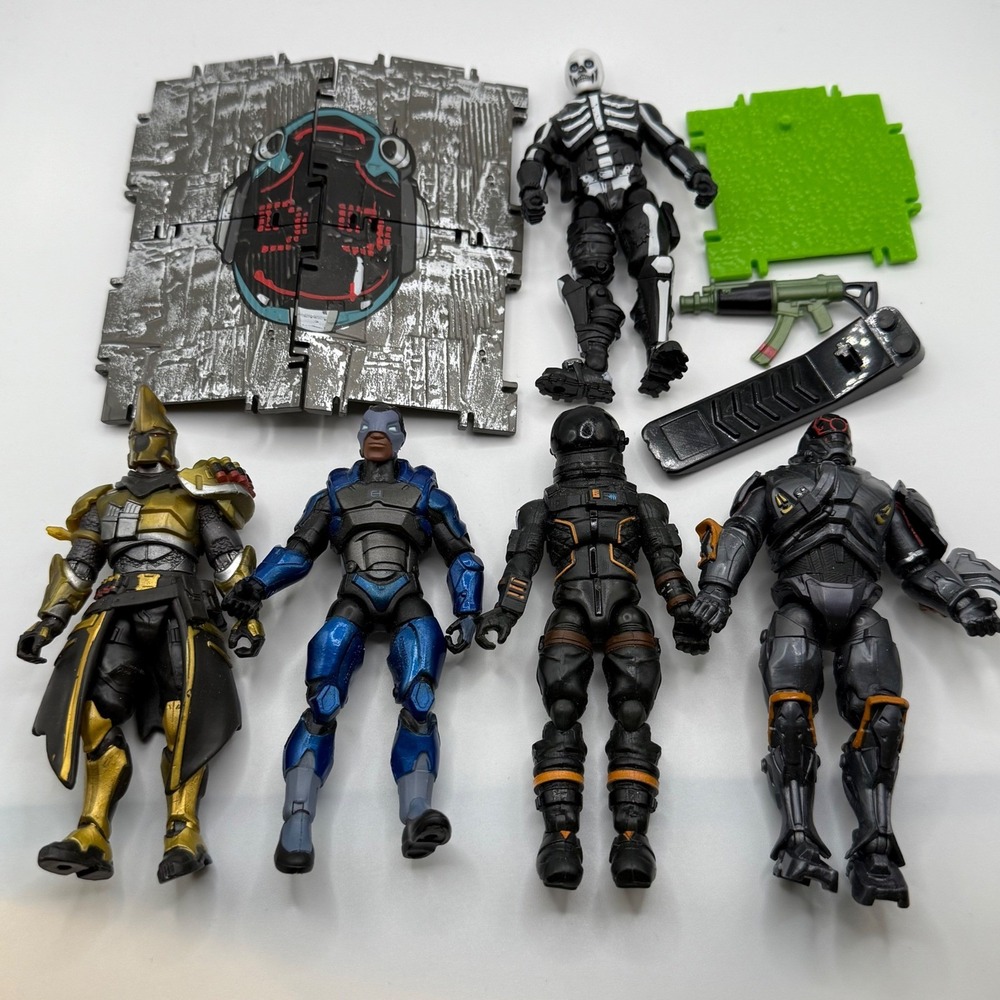Fortnite Action Figures Lot Skull Trooper Dark Voyager Knight +